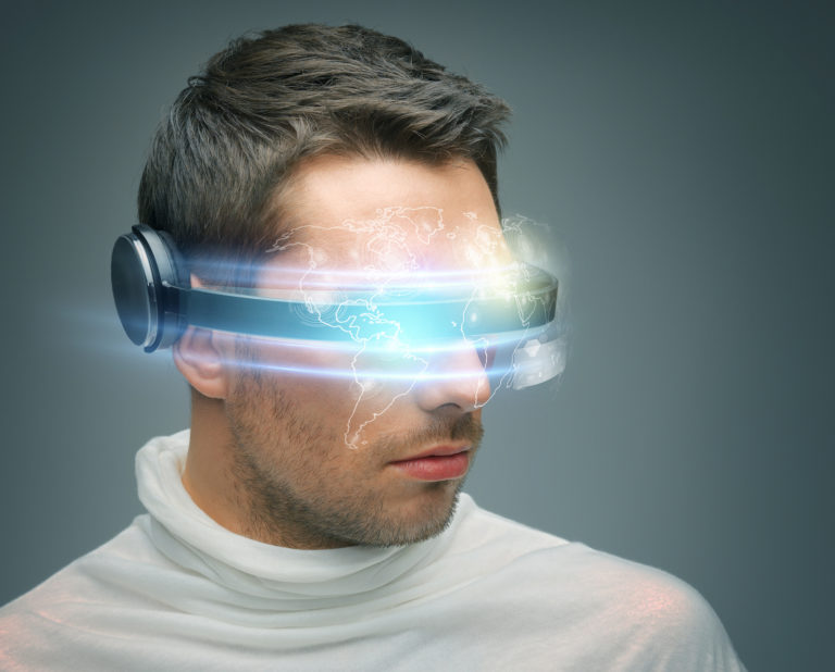 Tecnologia está criando nova espécie humana, diz especialista