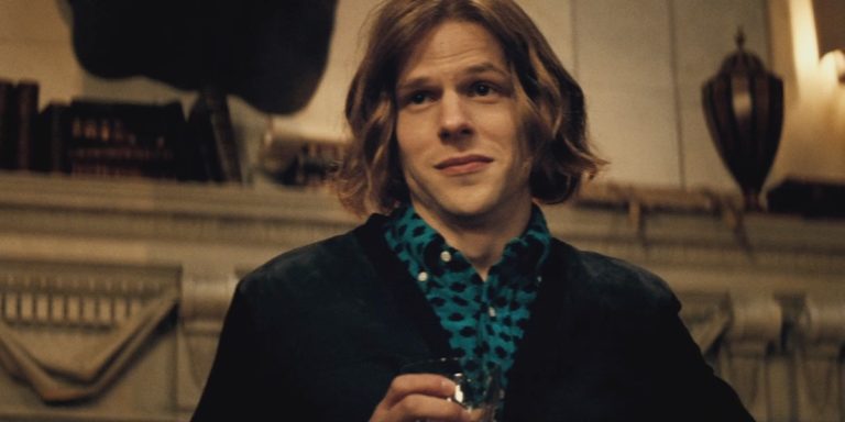 Jesse Eisenberg diz que ficou chocado ao ser escalado para interpretar Lex Luthor