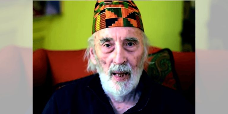 27/05: Hoje o ator Christopher Lee estaria completando 94 anos