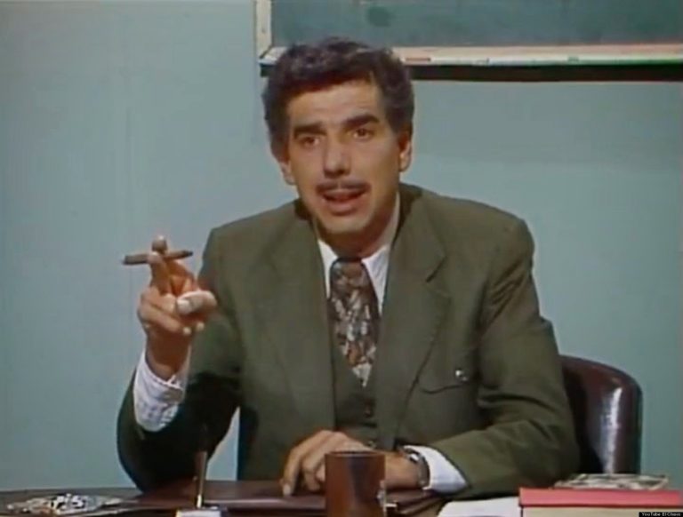 Morre Rubén Aguirre, ator que interpretava Professor Girafales :(