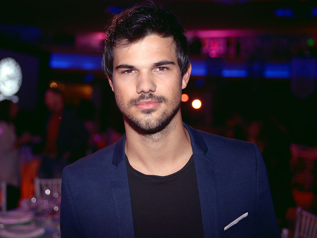 Scream Queens | Taylor Lautner será doutor perturbado em nova temporada