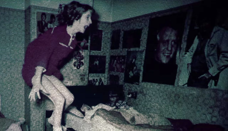 MUITO MEDO! Documentário raro mostra a garota de “Invocação do Mal 2” possuída na VIDA REAL!
