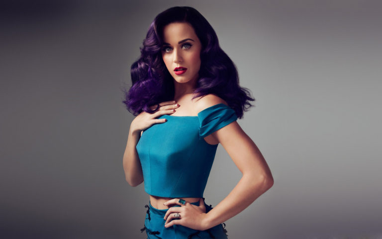 Katy Perry faz primeira performance de “Rise”