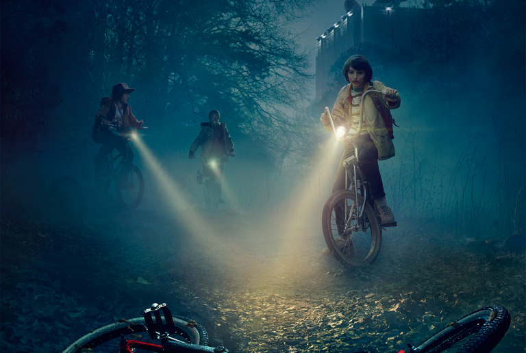 Stranger Things | Menino desaparece em novo trailer da série sobrenatural da Netflix