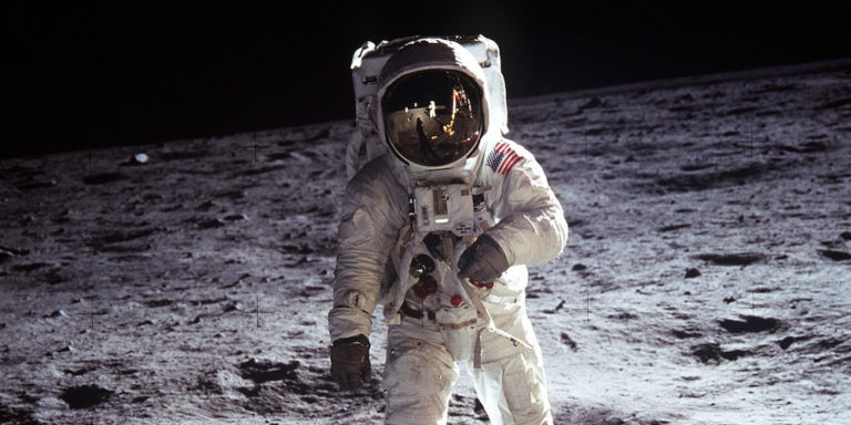 20/07/1969: O homem caminha na Lua. Mas por que ele não voltou mais para lá?