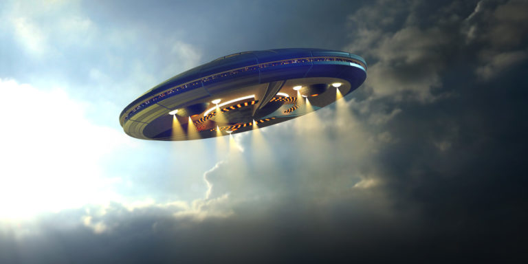 NASA teria interrompido transmissão ao vivo após aparição de um OVNI