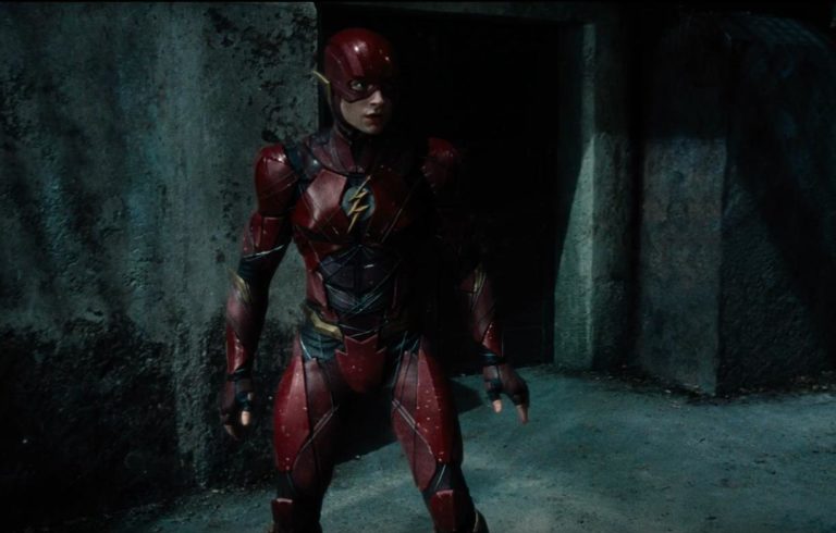 Filme solo do Flash | Ezra Miller fala que será divertido e humanizado