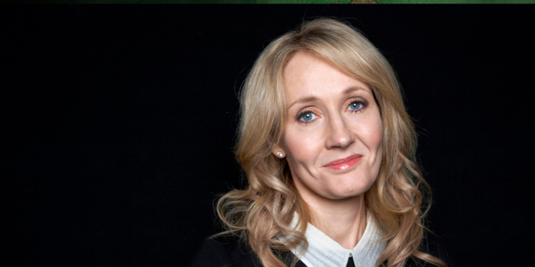 J.K. Rowling diz que Harry Potter e a Criança Amaldiçoada é o fim da saga