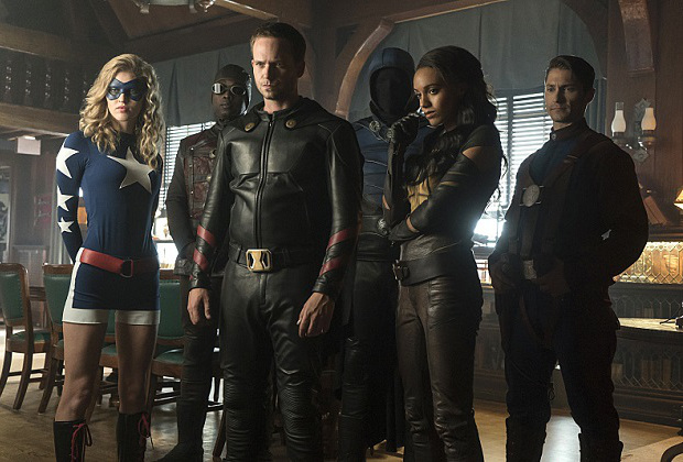 DC's Legends of Tomorrow --"The Justice Society of America"-- Image LGN202b_0207.jpg -- Pictured: (L-R): Sarah Grey as Stargirl, Kwesi Ameyaw as Dr. Mid-Nite, Patrick J. Adams as Hourman, Dan Payne as Obsidian, Maisie Richardson-Sellers as Amaya Jiwe/Vixen and Matthew MacCaull as Commander Steel -- Photo: Katie Yu/The CW -- ÃÂ© 2016 The CW Network, LLC. All Rights Reserved.