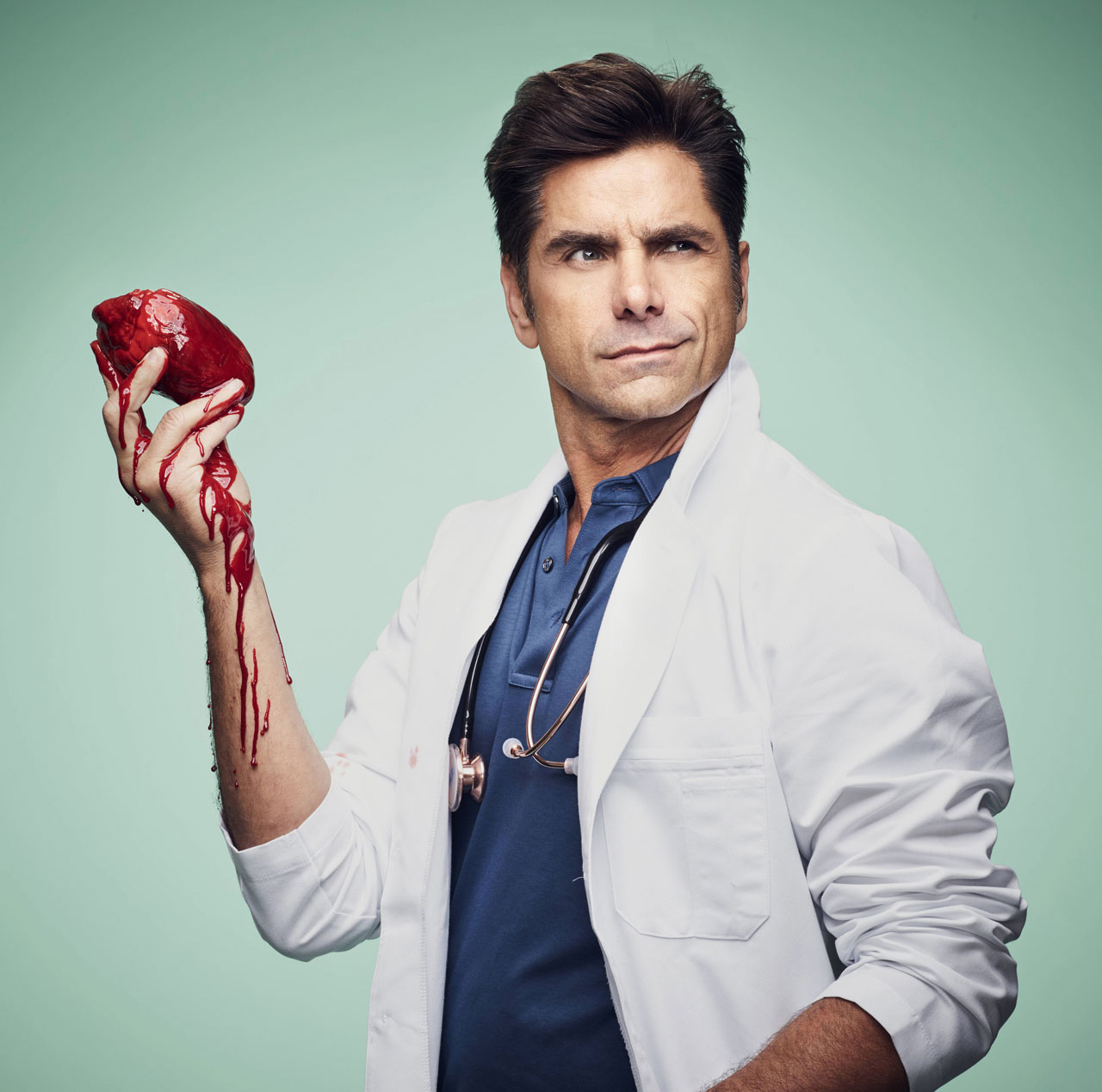 SCREAM QUEENS: John Stamos. Cr: Tommy Garcia / FOX. © 2016 Fox Broadcasting Co.