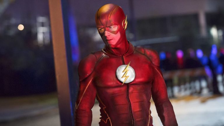 The Flash | Vídeo mostra Jesse Quick vestindo seu uniforme de super-heroína