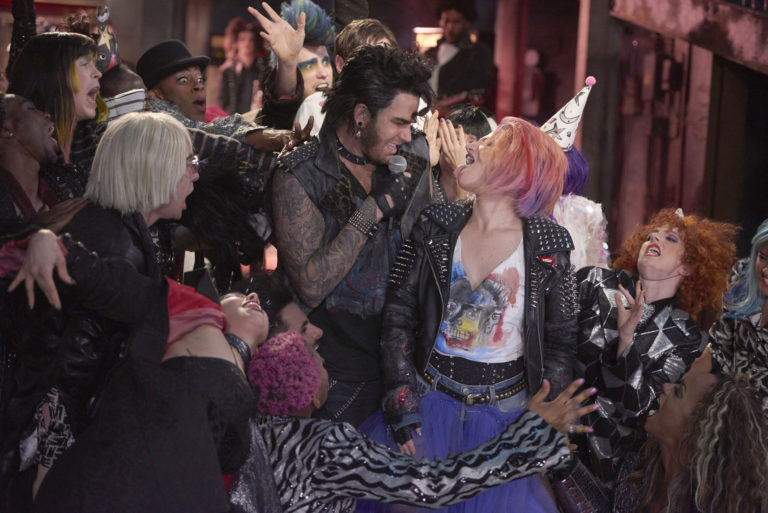 The Rocky Horror Picture Show | Adam Lambert faz a performance do clássico “Hot Patootie-Bless My Soul” no remake