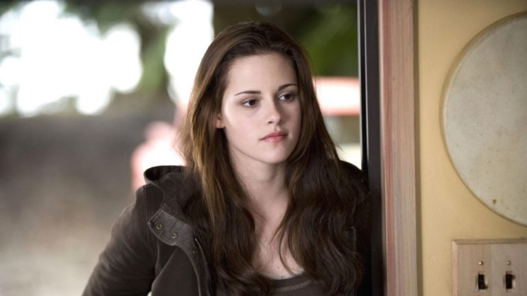 Nós entendemos! | “Crepúsculo foi a época mais vergonhosa e estranha da minha vida”, revela Kristen Stewart