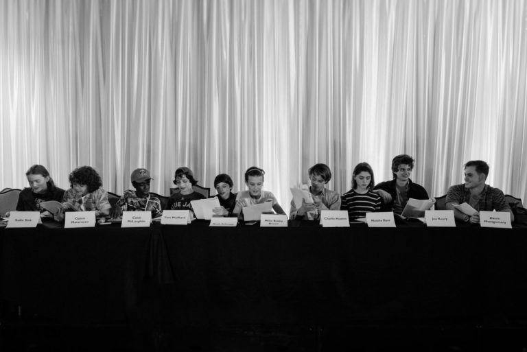 Stranger Things | Ator de “Os Goonies” e “O Senhor dos Anéis” entra para o elenco da 2ª temporada