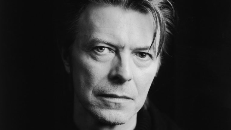 David Bowie não sabia que estava morrendo quando gravou “Blackstar”, diz novo documentário