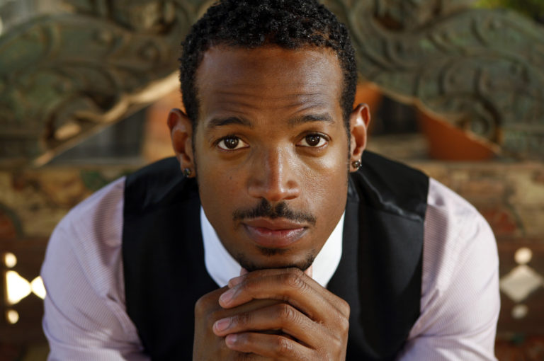 NU | comédia original da Netflix com Marlon Wayans ganha primeiro teaser trailer