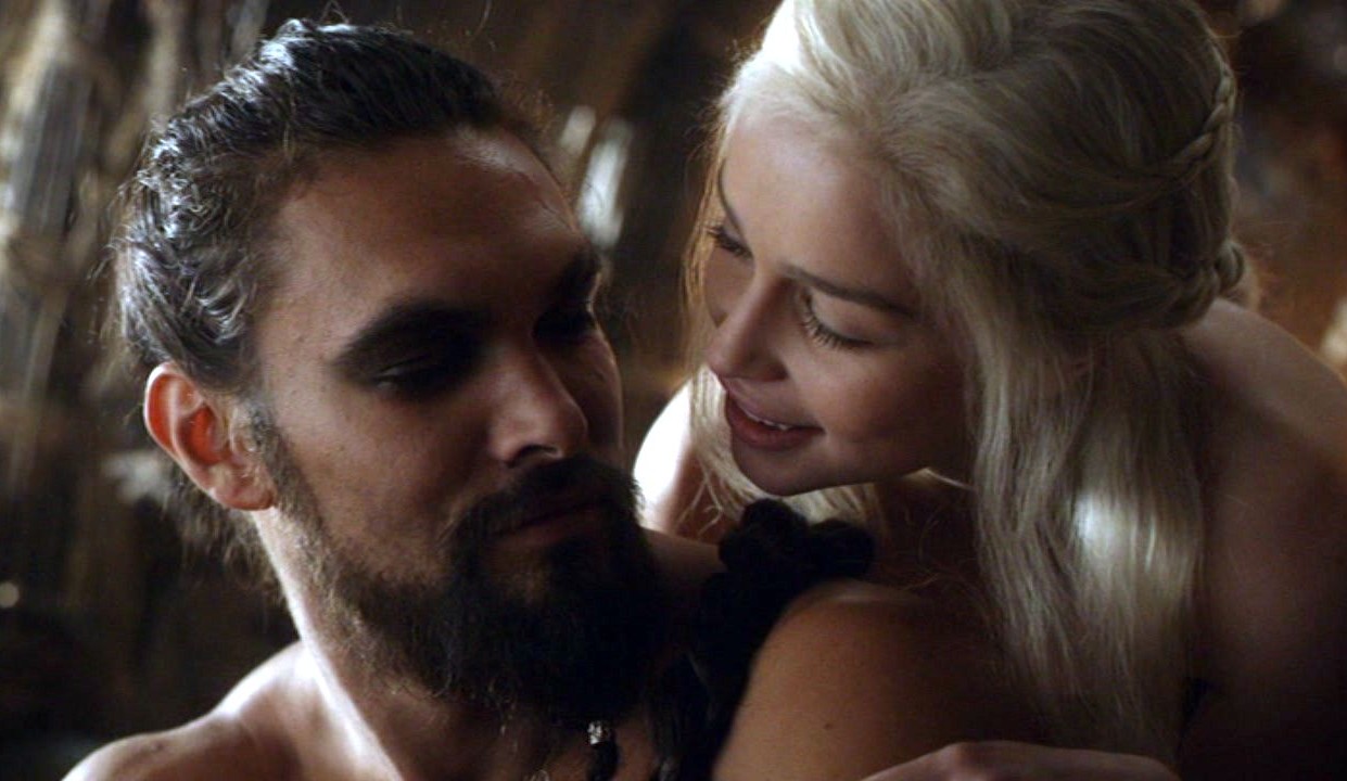 Game of Thrones | Jason Momoa fez algo “insano” com Emilia Clarke no set