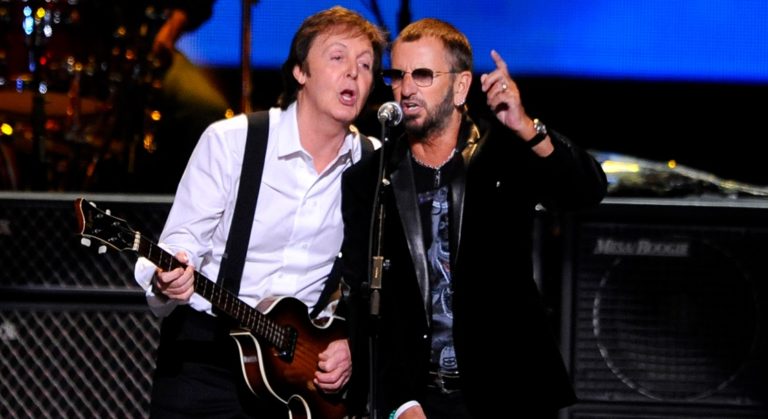 Ringo Starr anuncia novo álbum com participação de Paul McCartney
