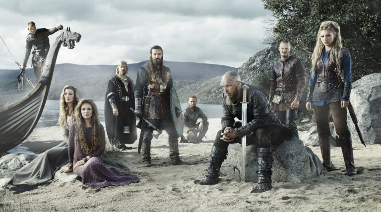 VIKINGS | Painel na SDCC é invadido por astro da série vestido de CANGURU!