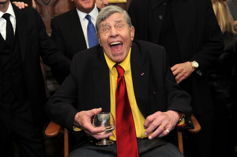 LUTO! | Morre Jerry Lewis, a lenda da comédia mundial