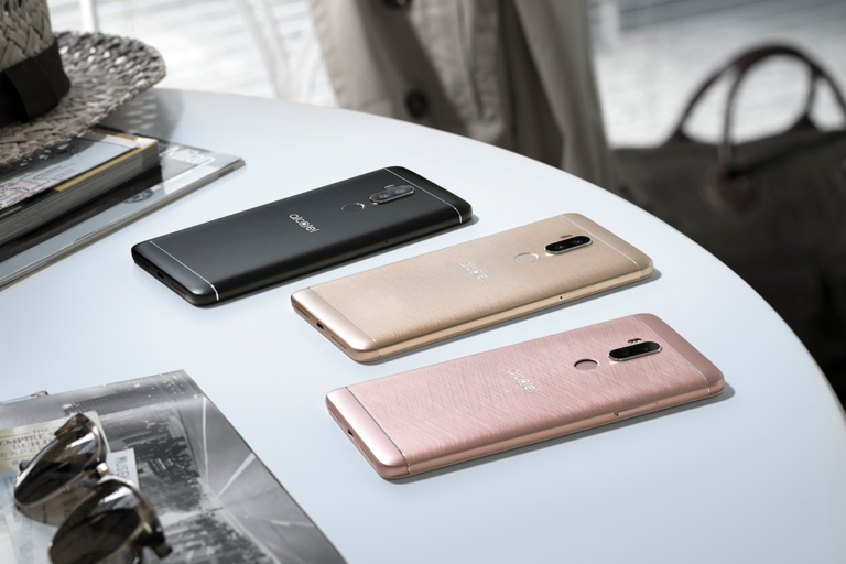 Alcatel revela série A7 parte dos novos smartphones de alto desempenho