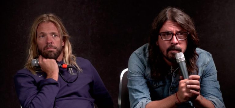 Dave Grohl e Taylor Hawkins pronunciam-se sobre Chris Cornell e Chester Bennington