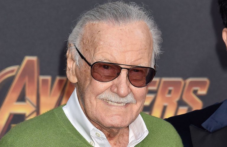Stan Lee envia mensagem e tranquiliza os fãs!