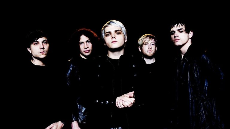 Membros de My Chemical Romance se reúnem para música tema de The Umbrella Academy