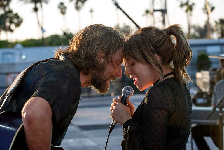 CONFIRMADO – Bradley Cooper e Lady Gaga cantarão juntos Shallow no palco do Oscar!