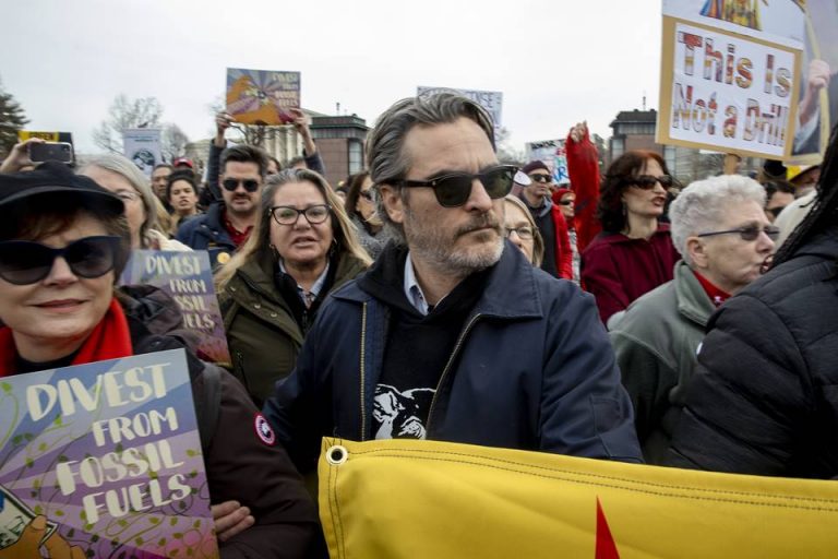 Joaquin Phoenix, de Coringa, é preso nos EUA
