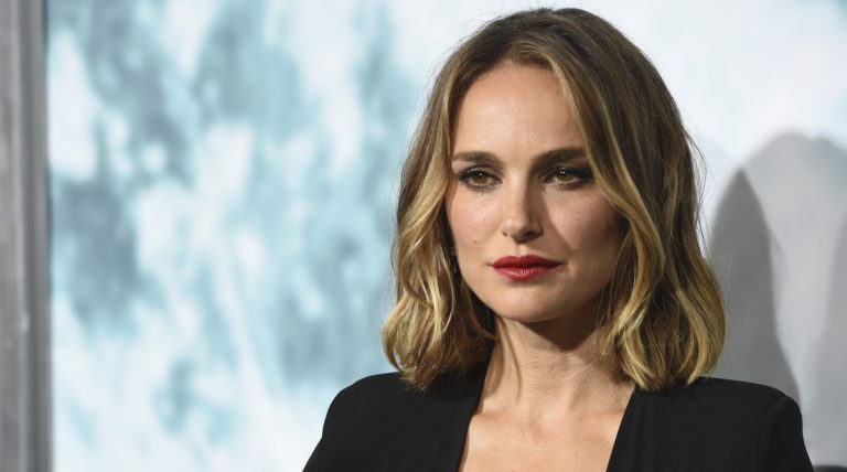 Natalie Portman irá estrelar adaptação do livro “Dias de Abandono” para a HBO