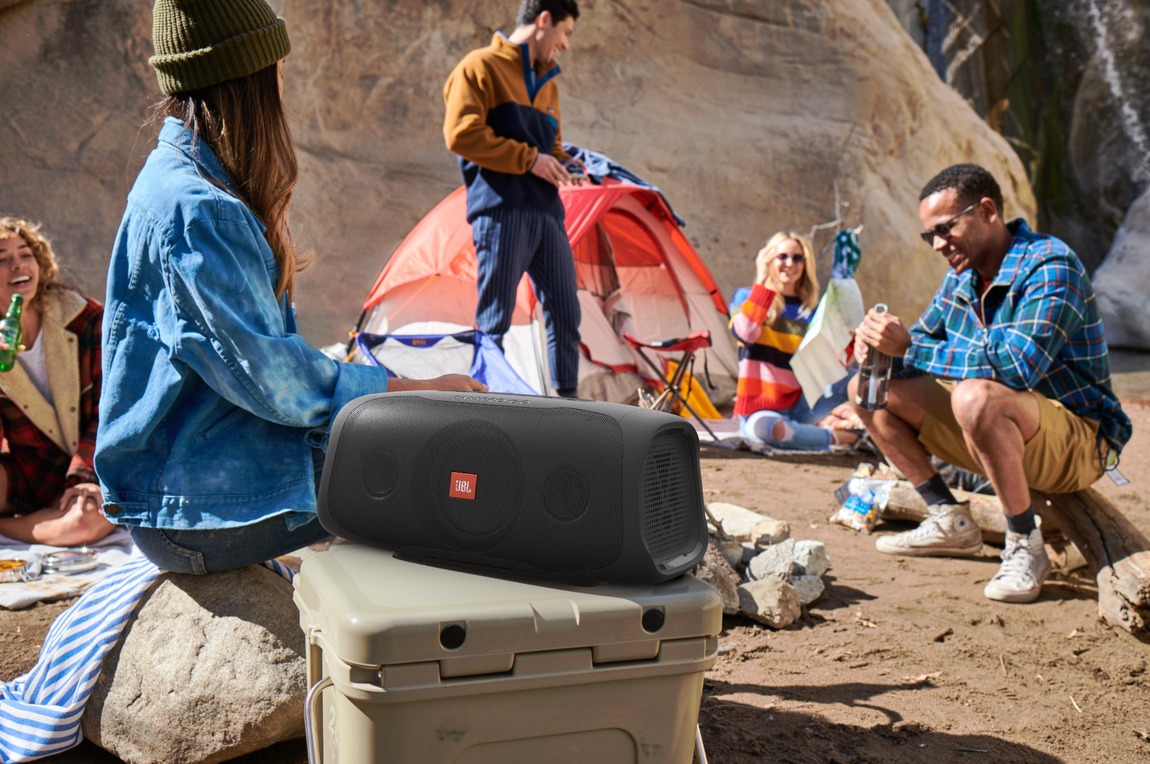 JBL lança no Brasil o ‘Sub Bass Pro Go’ com alto-falante 2 em 1, bateria de 3.000 mAh e outras features