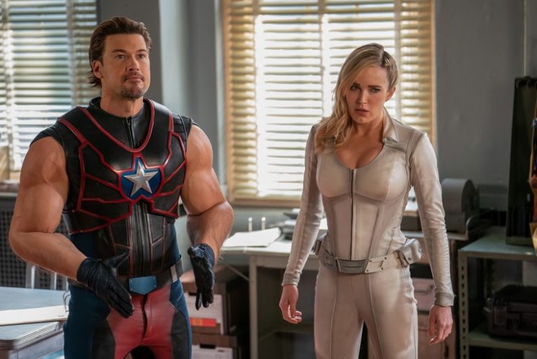 Warner Channel exibe novos episódios da sétima temporada de Legends of Tomorrow