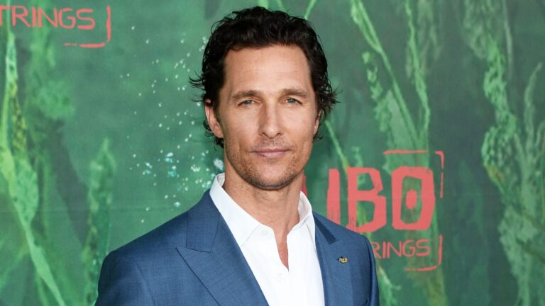 Matthew McConaughey desvenda teoria da conspiração sobre o Super Bowl LIX