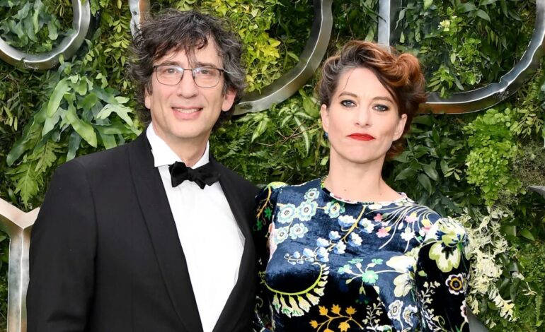 Amanda Palmer ex-esposa de Neil Gaiman responde a acusações de tráfico humano e abuso sexual