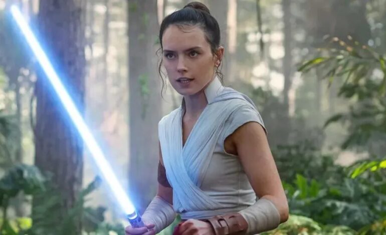 Daisy Ridley revela atualização desanimadora sobre novo filme de Star Wars