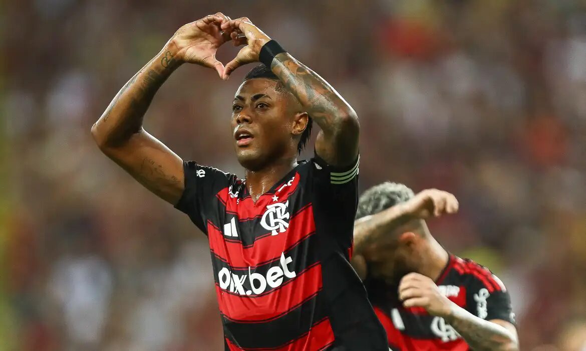 Flamengo x Maricá se enfrentam pela taça guanabara.