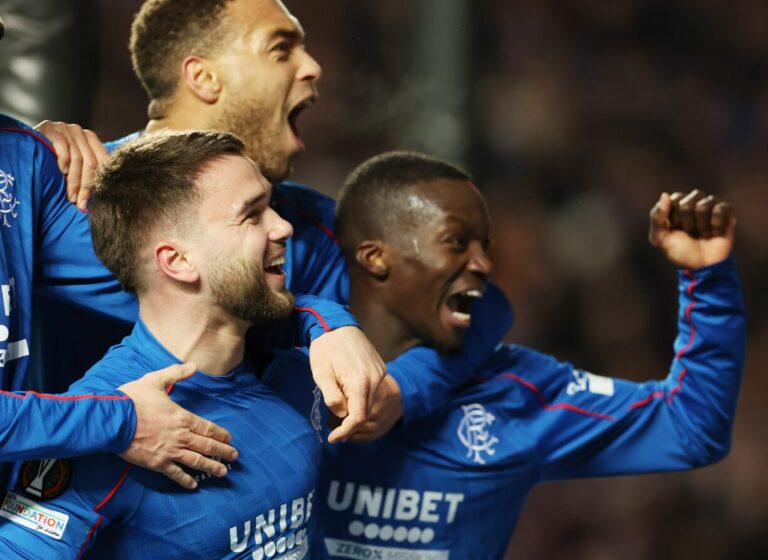 Onde vai passar Fenerbahçe x Rangers – Escalação, palpite e horário da Liga Europa (06/03)