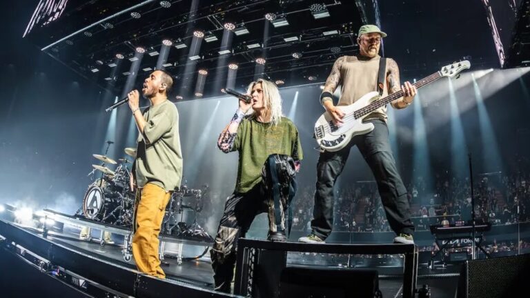 Linkin Park lança “A melhor música da carreira” – Ouça “Up From the Bottom”