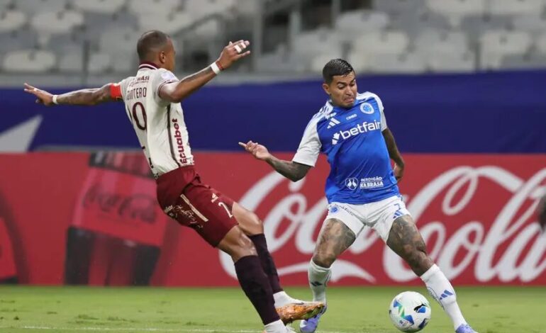 Mushuc Runa x Cruzeiro – Onde assistir ao vivo, horário, prováveis escalações e análise do duelo da Sul-Americana 2025