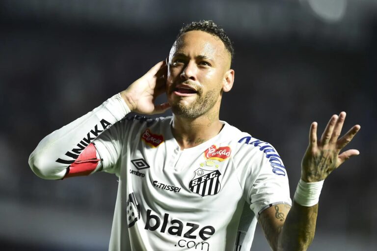 Vitória x Santos –  Onde assistir, horário e prováveis escalações – Neymar vai jogar hoje?