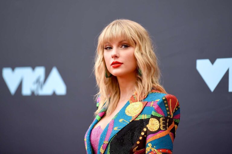 Taylor Swift recupera direitos autorais de suas próprias músicas