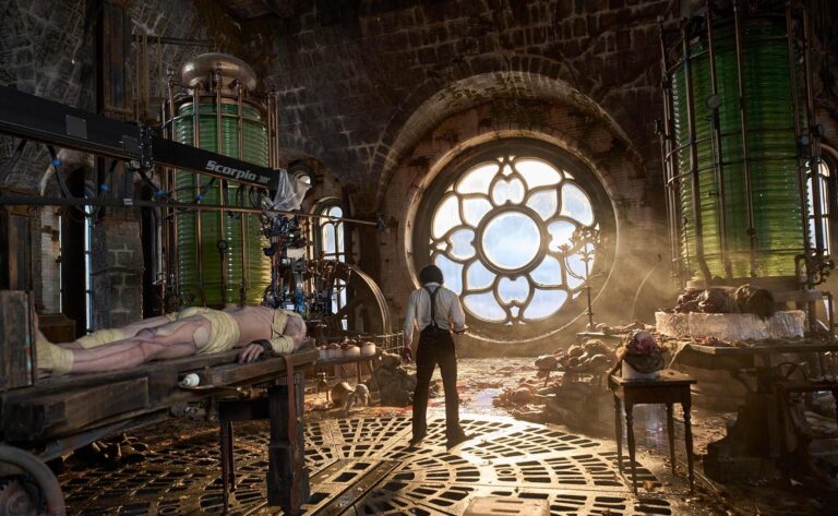 Guillermo del Toro revela trailer do novo Frankenstein com Oscar Isaac no TUDUM