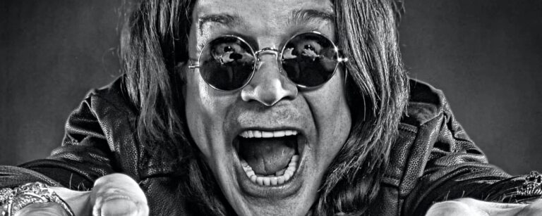 Morre o cantor Ozzy Osbourne, aos 76 anos