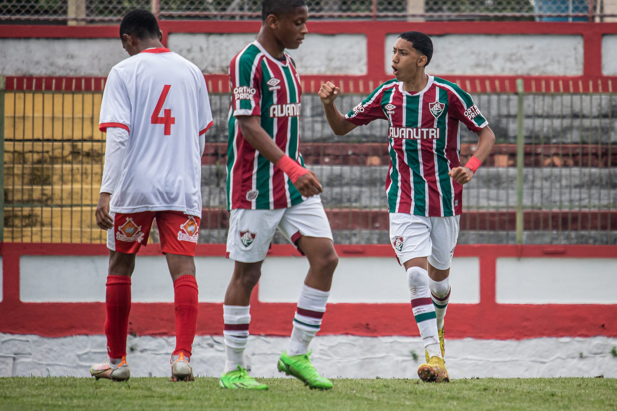 Saiba como assistir Fluminense x Athletico-PR ao vivo pelo Brasileirão Sub-17