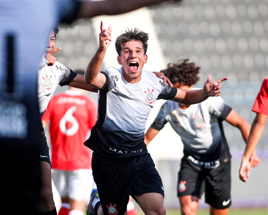 Corinthians x Botafogo – Veja prováveis escalações e onde assistir ao jogo do Brasileiro Sub-17
