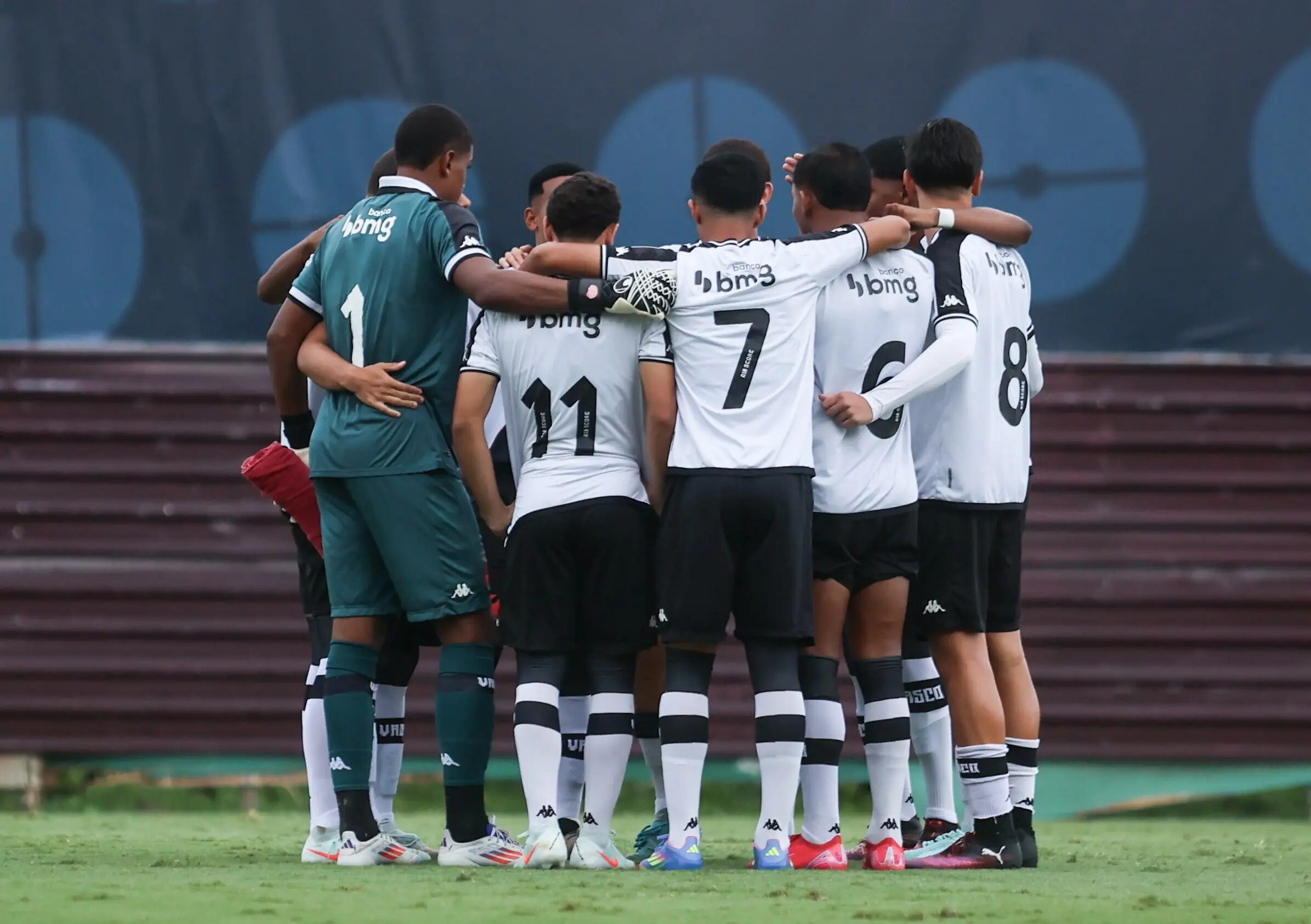 Vasco x Santos – Onde assistir ao vivo, contexto e informações do Brasileirão Sub-17