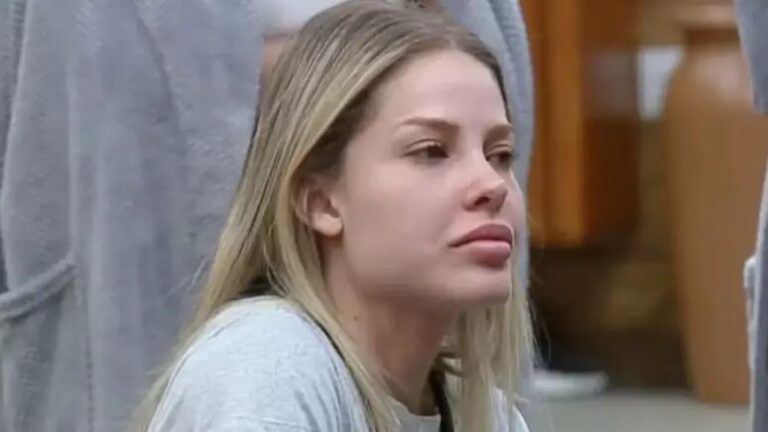 A Fazenda 17 – Saory Expulsa? Peoa é chamada pela produção após suposta agressão — Saiba tudo que aconteceu