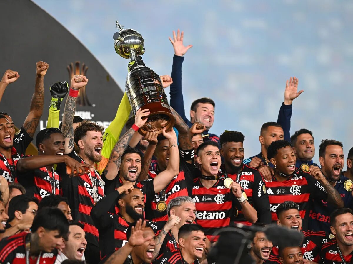 Flamengo x Ceará vai passar na Globo hoje? Saiba onde assistir ao vivo, horário e escalações (03/12)