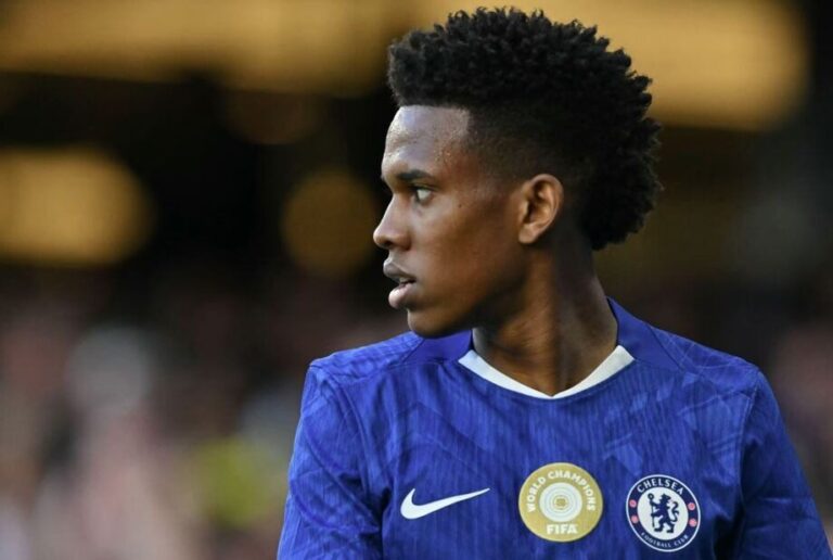 Chelsea x Everton hoje: Saiba onde assistir ao vivo, horário e escalações deste sábado (13/12)